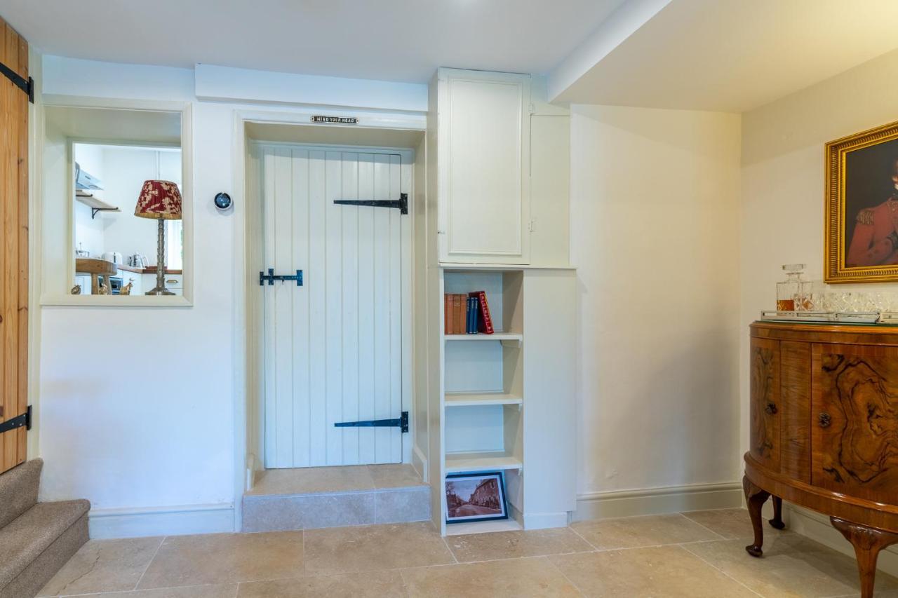 Poppy Cottage Broadwell  ภายนอก รูปภาพ